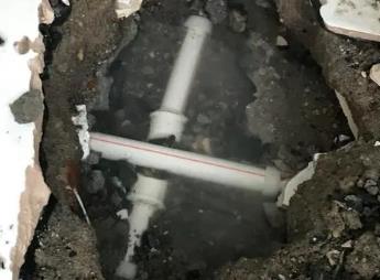东兴阳台漏水维修公司为您分享楼上楼下漏水怎么处理